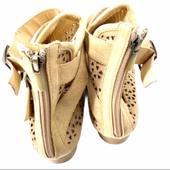 Mark New Laser Cut Out Ankle Boots SZ 10 - Picture 10 of 14